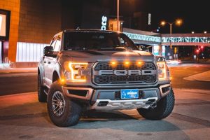 How to Choose the Right Towing Package for Your Truck or SUV